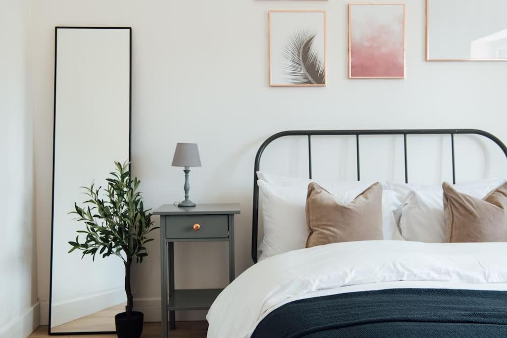 Stylish 2 Bedroom Flat In Ilford, London 外观 照片